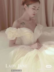 -Lady  Jane高端婚纱礼服馆