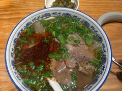 -嘻小北·兰州清汤牛肉面(太平洋森活天地店)