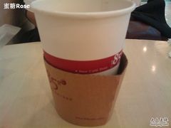 烤榛果咖啡外观-85度C(南京龙世中心店)