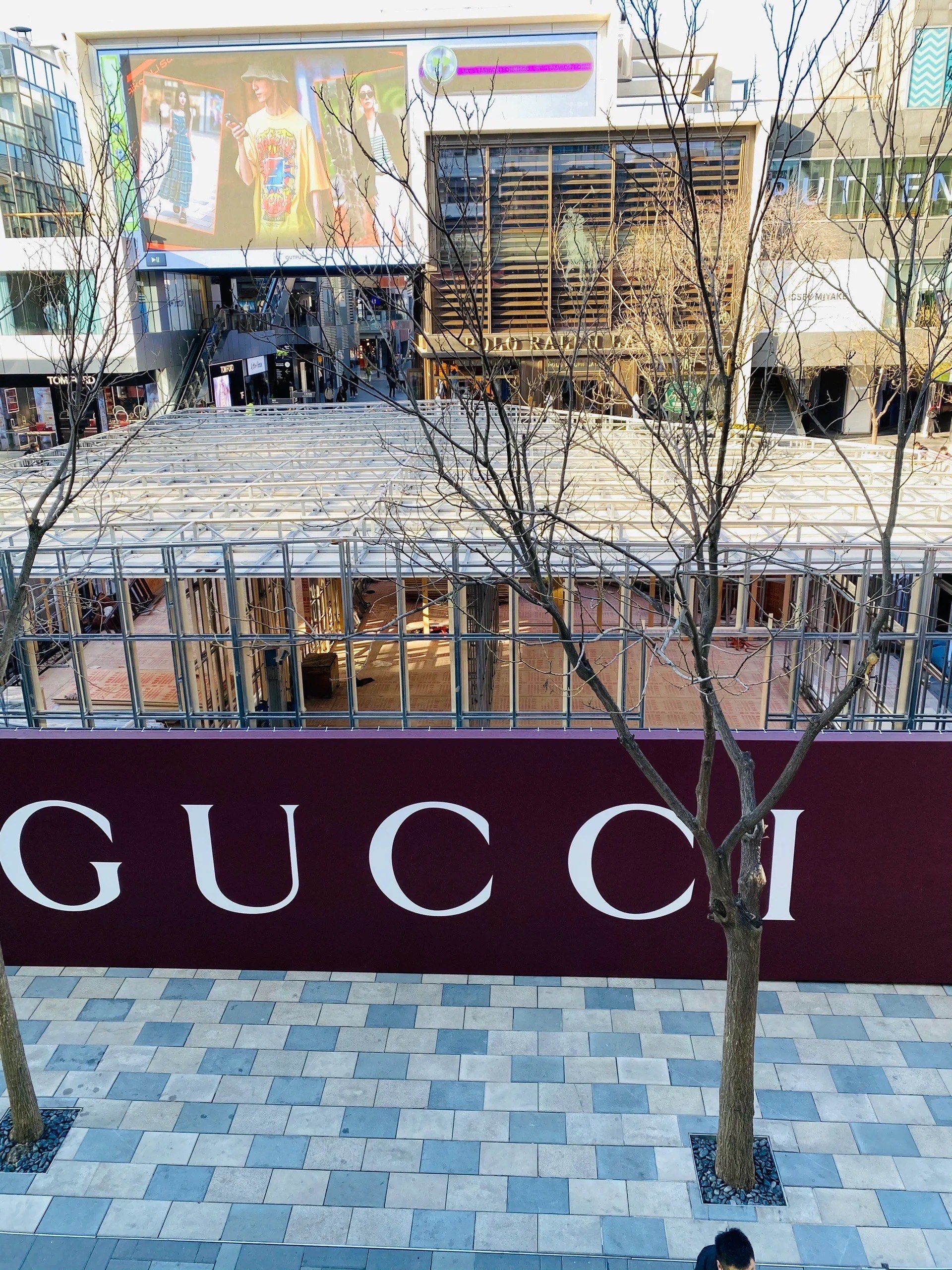 三里屯太古里动态: gucci,安踏快闪店来袭