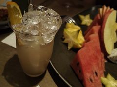-FOUR PLAY BAR