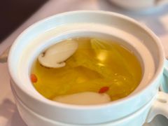 松茸开水白菜-峨嵋酒家 南北川菜 优选烤鸭(广渠路店)