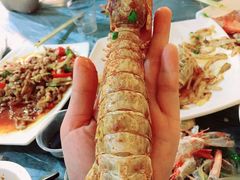 -覃记海鲜美食餐厅