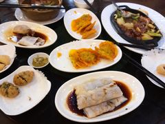 -尝囍煲仔小菜