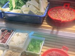 -成都你六姐·牛肉冒菜(上海环宇荟店)