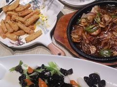 -小船渔村•大连菜•大连焖鱼(黄河路店)