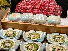 -蟹犇前•帝王蟹雪蟹(陆家嘴店)