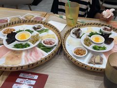 -花馬肆.云南过桥米线(汉神购物广场现场熬汤店)