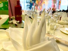 -上海滴水湖皇冠假日酒店