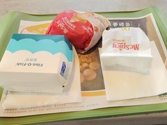 -麦当劳(滨河路DT店)