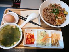 大碗过瘾双拼-熊吞·大碗丼烧肉饭(西市场嘉华店)