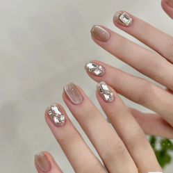-FuFu美甲美睫