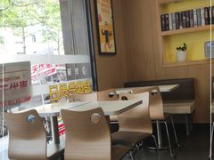-华莱士·全鸡汉堡(横岗坳背店)