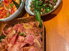 -老滇山寨•云南特色菜•地方菜•民族风情歌舞表演(金碧店)