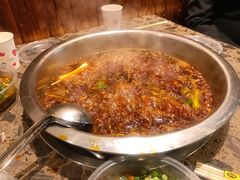 -肖肖酸萝卜鱼火锅(总店)