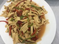 -宾朋海鲜美食餐厅·特色美食(兴海路店)