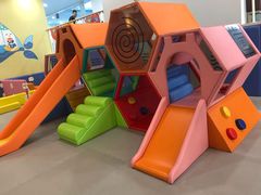 -戊辰亲子游泳俱乐部