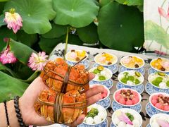 -七的湖·晚芳亭·阳澄湖农家菜·大闸蟹(莲花岛店)