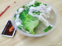 牛胸油面-牛师傅广式药膳牛骨汤美食(江南西店)