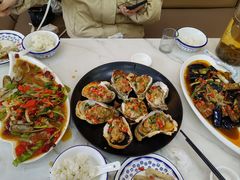 -覃记海鲜美食餐厅