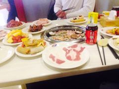 -北京汉丽轩海鲜烤肉自助火锅一体(中百店)