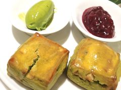 红糖司康配抹茶奶油-théATRE 茶聚场(王府中環店)