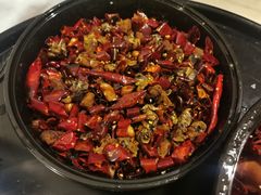 歌乐山辣子鸡-渝新·干锅鸭头·川菜(总店)
