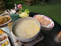 -禄婶鸡煲·打边炉