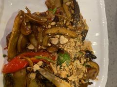 -觅山云南菜(泊富ICITY店)