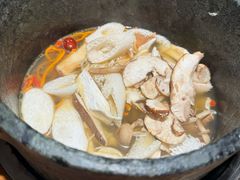 -芸山季·云南山珍菌火锅(南翔印象城MEGA店)