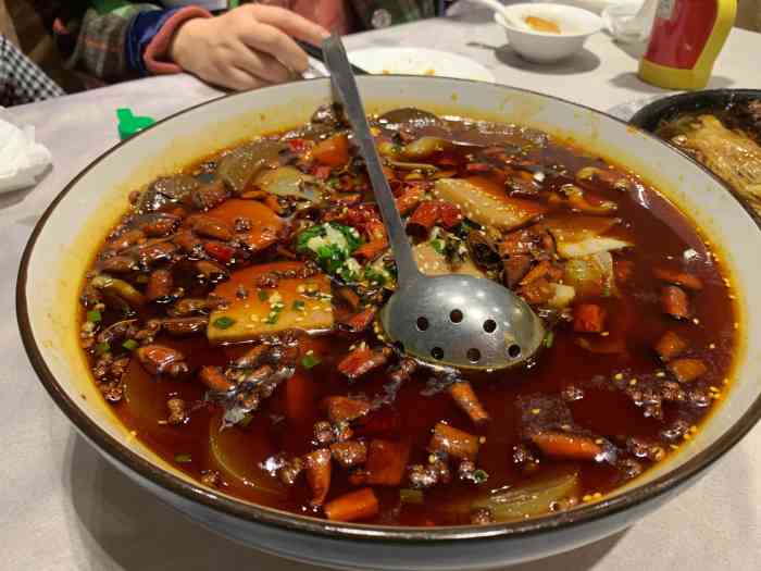 鸿锦海鲜大酒楼(光彩店)-"今天陪家人专门来吃海鲜,没想到过节不但煤.