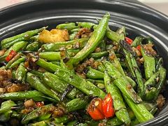 -堂瓦里·33年传统赣菜(第一街区店)