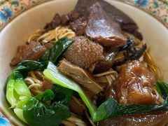 -金杨拉面王小吃面馆·牛三宝面·红烧牛肉粉