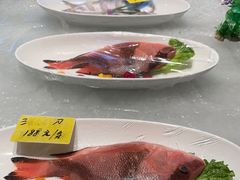 -佬太公海鸭·海鲜大排档(上海总店)
