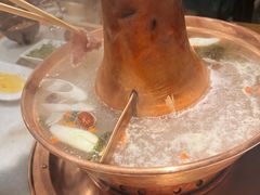老爆三鸳鸯锅底-京门老爆三·铜锅涮肉 爆肚(望京店)