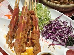 -威记烧嘢·南宁烧烤·超级生牛(绿地店)