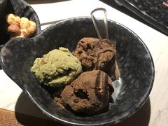冰淇淋自助-哥老官重庆美蛙鱼头(西湖银泰十一哥店)