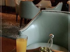 -LONG BAR 廊吧(外滩华尔道夫酒店)