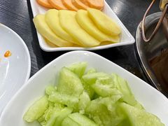 -楼外楼大刀肉传统火锅居(幸福街店)