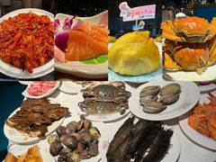 -领鲜活海鲜榴莲自助火锅(东门店)