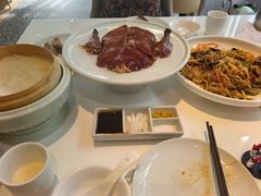 -红樱桃·欢乐餐厅(太原里店)