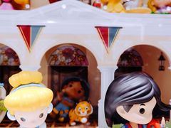 -泡泡玛特POPMART(侨福芳草地店)