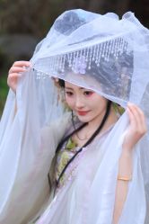 -梦回汉唐汉服旗袍体验馆(拙政园店)