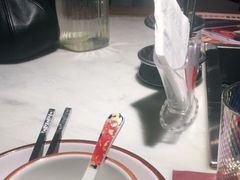 -尚尚仙·酸汤猪手·猪肚鸡火锅(华联万柳购物中心店)