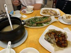 红葱油淋鸡-粤友餐厅
