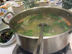 牛肉鲍鱼汤-东门头·江鲜小馆(新天地店)