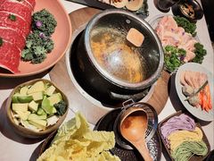 -芸山季·云南山珍菌火锅(人民广场来福士店)