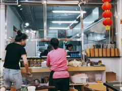 大堂-老何太太鹤岗小串·团建聚餐(龙华店)
