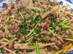 -三大钵江湖菜(空港店)
