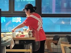 -季季红火锅(长沙步行街店)